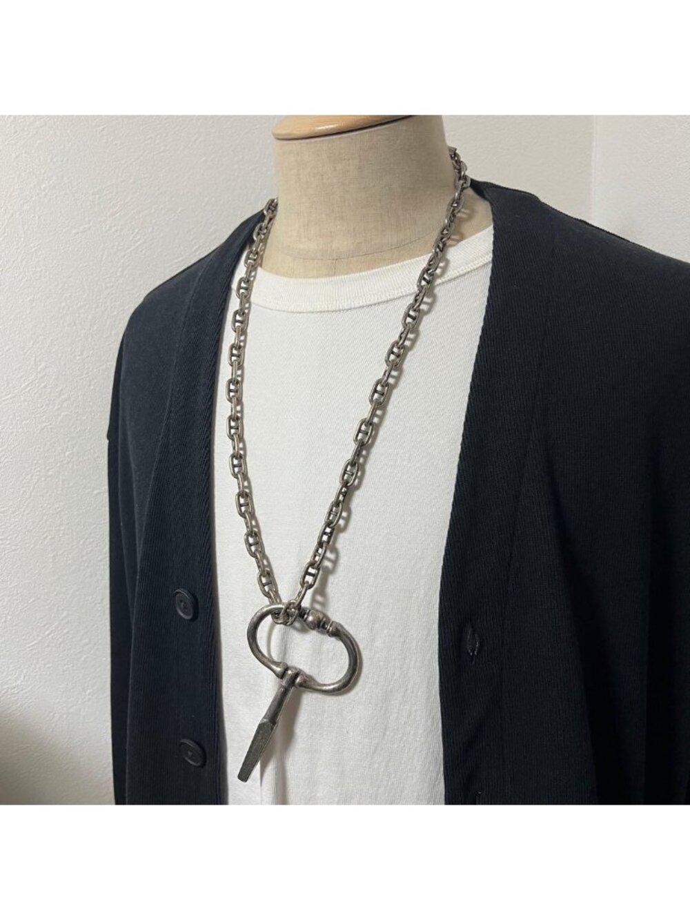 Saint Laurent Yves Key Motif Anchor Chain Necklace Metal - Picture 14 of 15